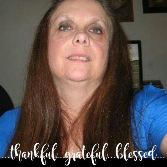 Meet your Posher, Pamela - Picture 1 of 1